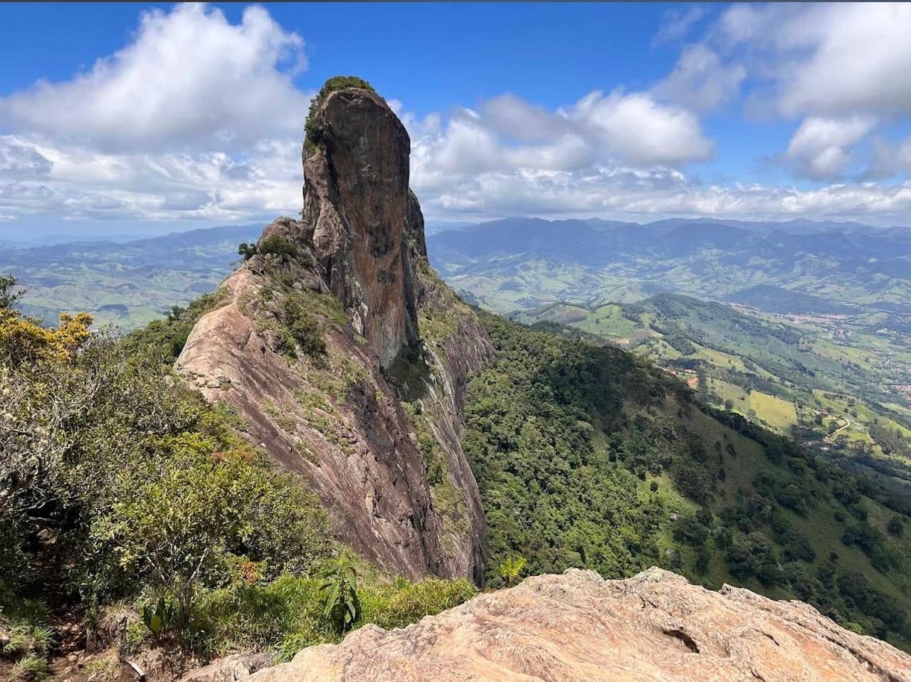 Pedra do Baú vista do Bauzinho